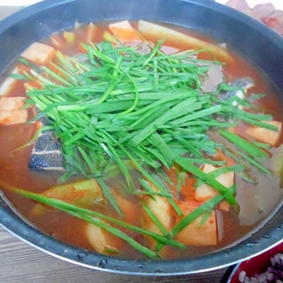 白身魚でピリ辛鍋